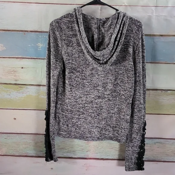 Aeropostale Hooded Sweater - Picture 5 of 5